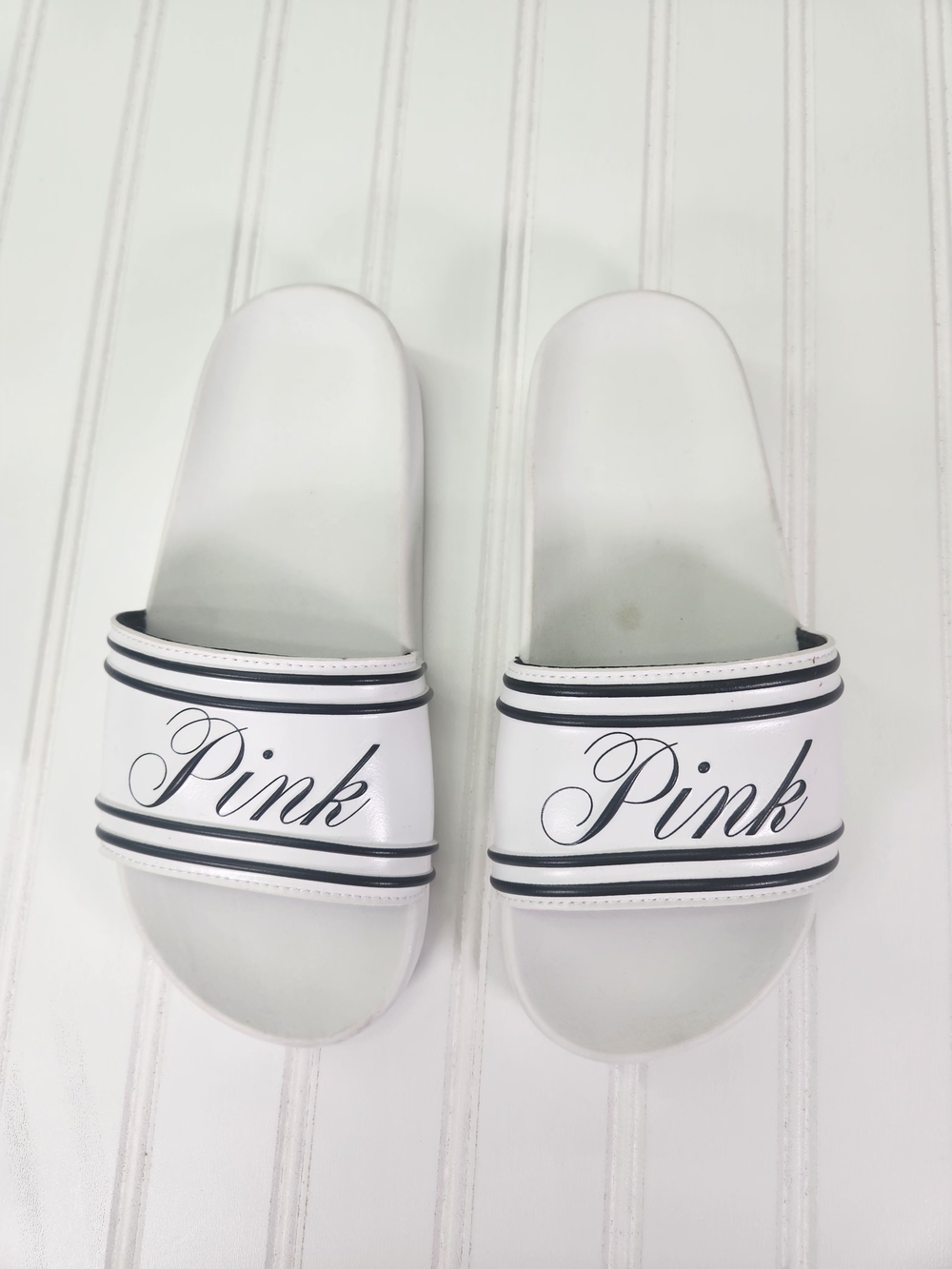 PINK Victoria's Secret by Victoria's Secret White Kids Slide Sandals Small 5/6 - Picture 2 of 7